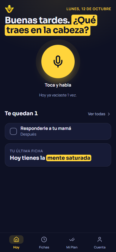 Pantalla principal con el botón para hablar